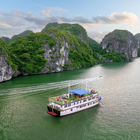 Sunlight Cruise Hotel Ха Лонг Екстериор снимка