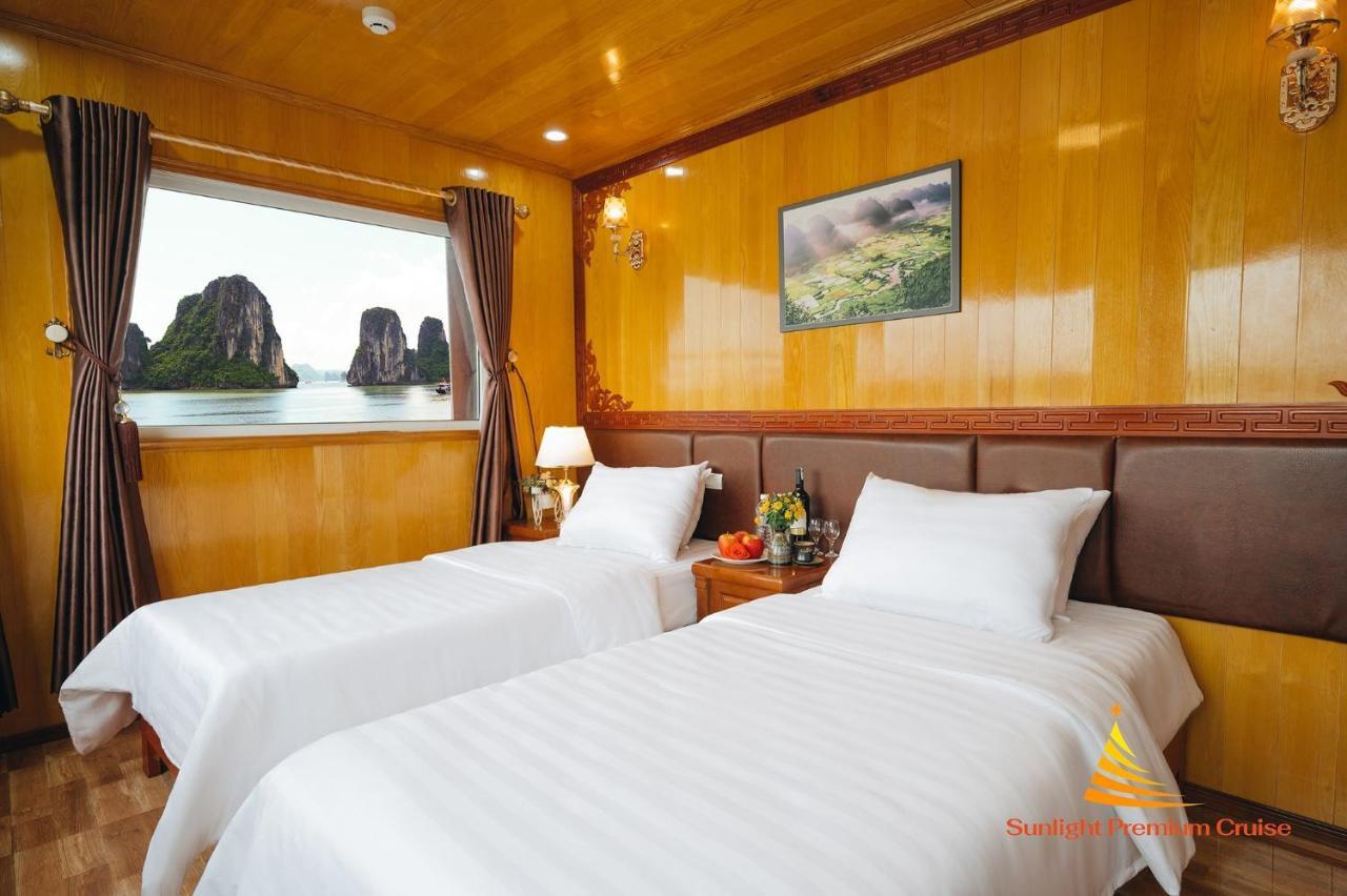 Sunlight Cruise Hotel Ха Лонг Екстериор снимка
