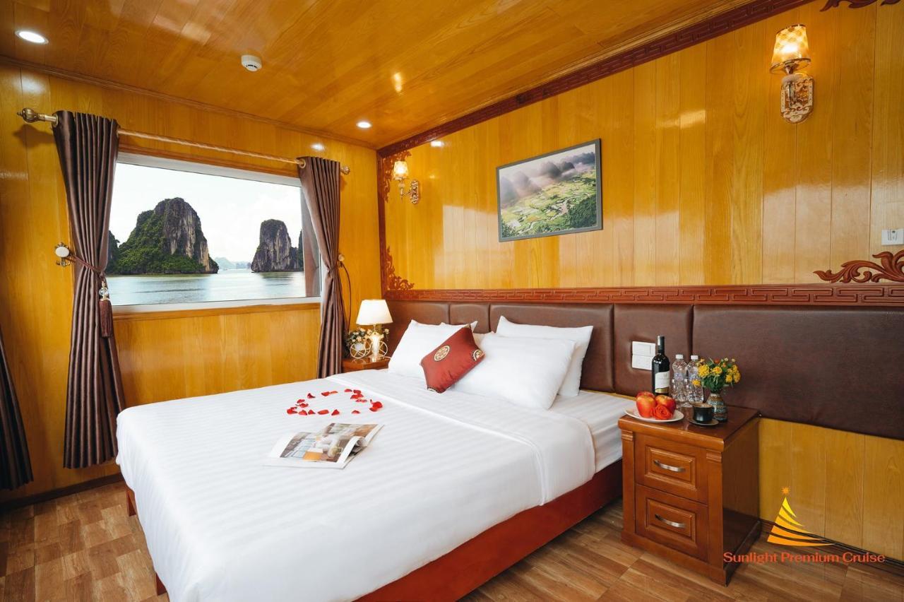 Sunlight Cruise Hotel Ха Лонг Екстериор снимка