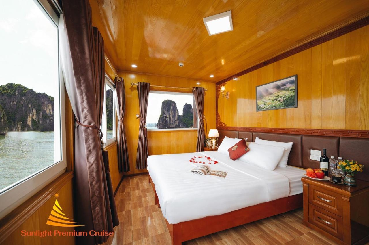Sunlight Cruise Hotel Ха Лонг Екстериор снимка